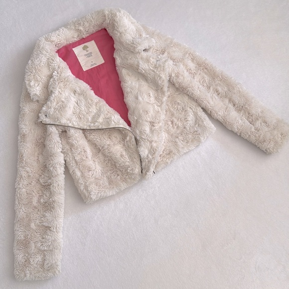 {Nordstrom} Tucker + Tate | Faux Fur Cross-Front Zip Jacket (M) - Picture 6 of 16